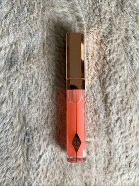 NWOB Charlotte Tilbury Hall of Fame Lip Gloss